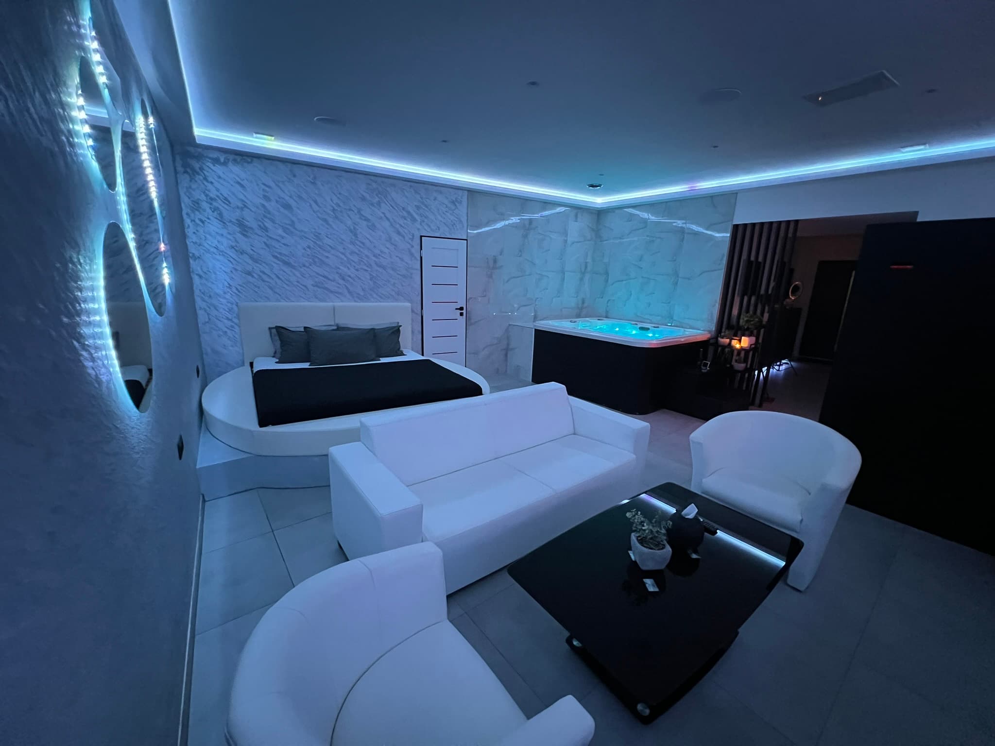 Privátní apartmán s vířivkou a finskou saunou